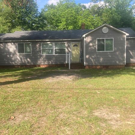 Mad Hatter Hideaway Sumter Luaran gambar